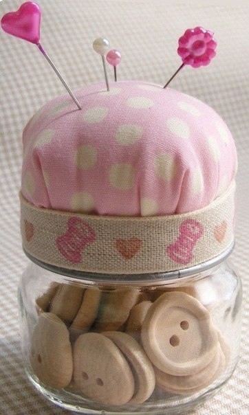 Баночка-игольница