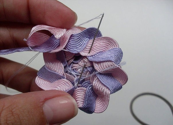 Цветок из тесьмы "вьюнчик". мастер-класс.