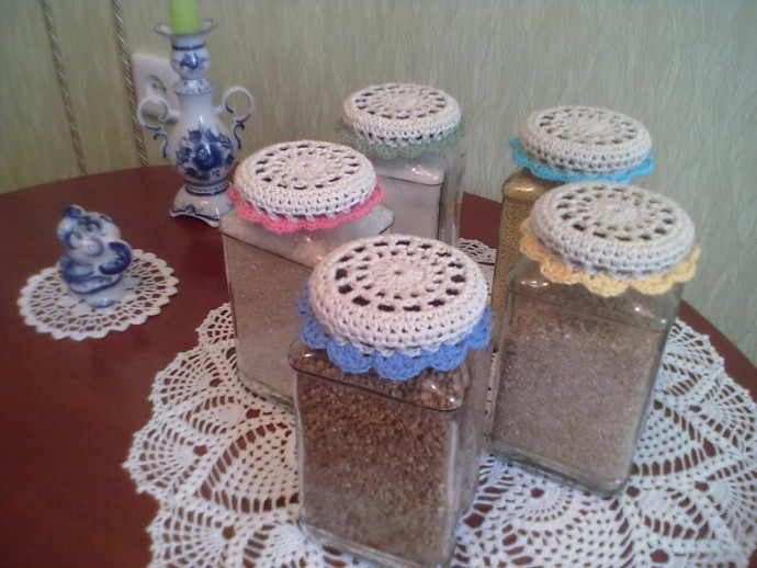 Декор баночек при помощи вязания