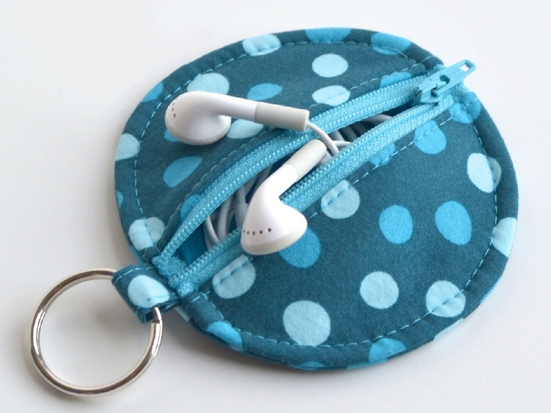 Кармашек для наушников