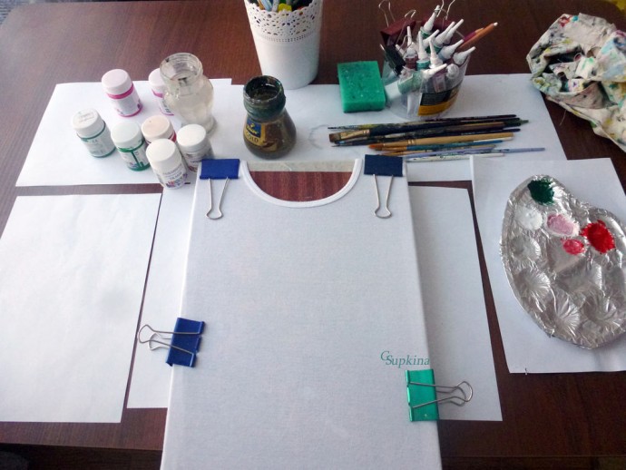 Рисование пиона на футболке