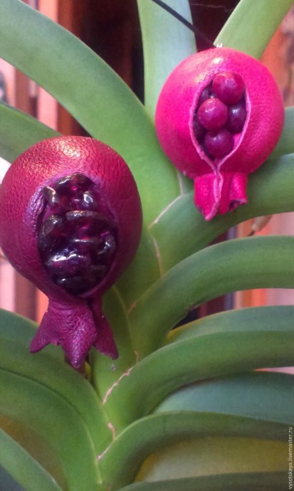 Гранат из кожи Гранат из кожи