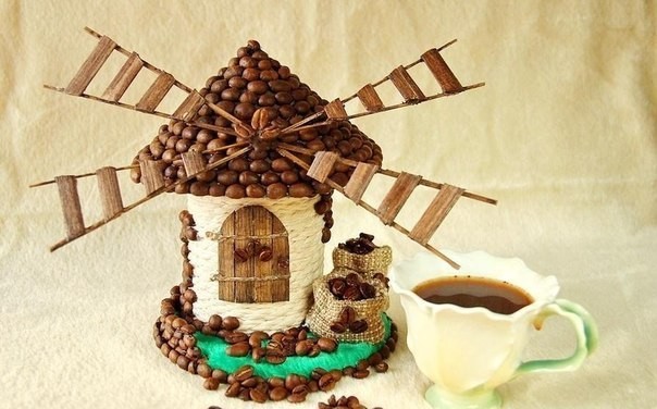 Шкатулочка-мельница с кофейными зернами своими руками