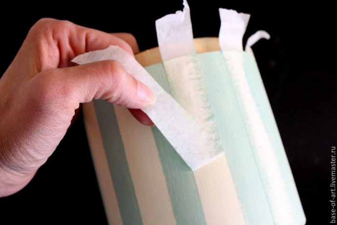Декорируем баночку с нежными полосками Декорируем баночку с нежными полосками