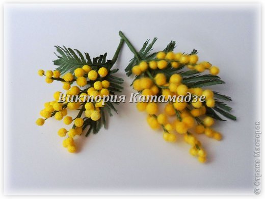 Мимоза из пенополистирола, манной крупы, шерсти и шелка