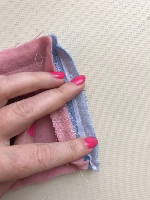 Обработка двухсторонней или двухслойной ткани