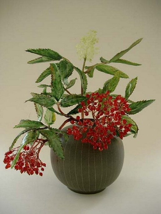 Невероятные работы из стекла