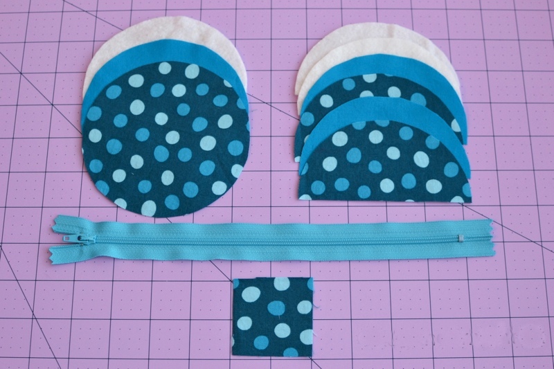 Кармашек для наушников