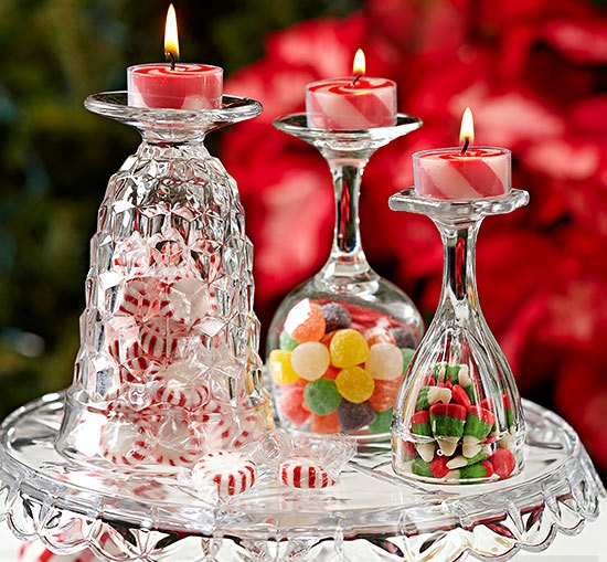 Оригинальные новогодние идеи со свечами на бокалах