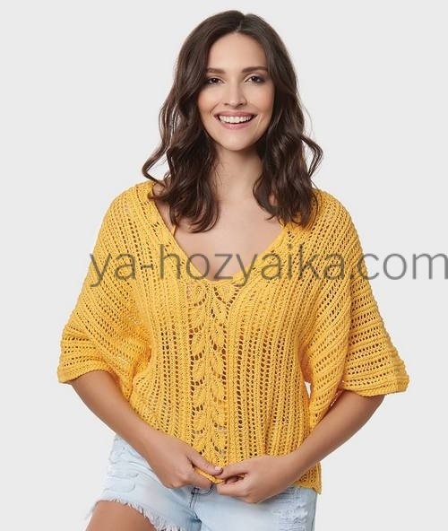 ​Жёлтая блуза спицами свободного силуэта