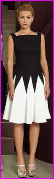 ​Черно-белое платье зигзаг с клиньевой юбкой
