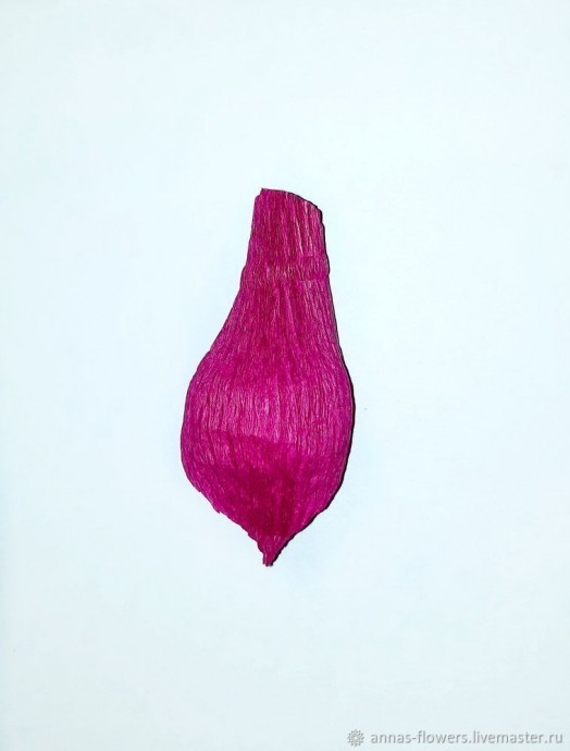 Роза из гофрированной бумаги