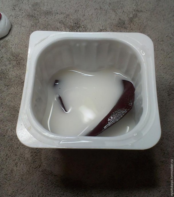 Гранат из кожи Гранат из кожи