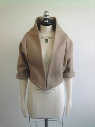 Интересные фасоны верхней одежды: идеи