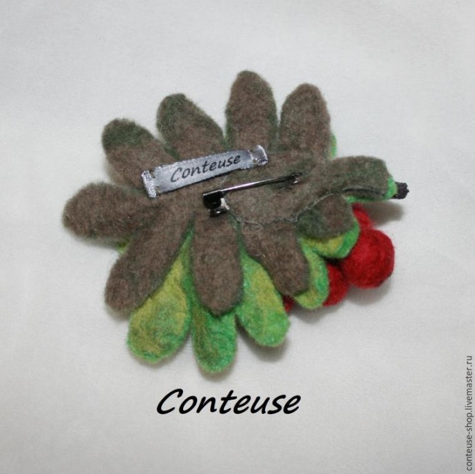 Веточка рябины из шерсти