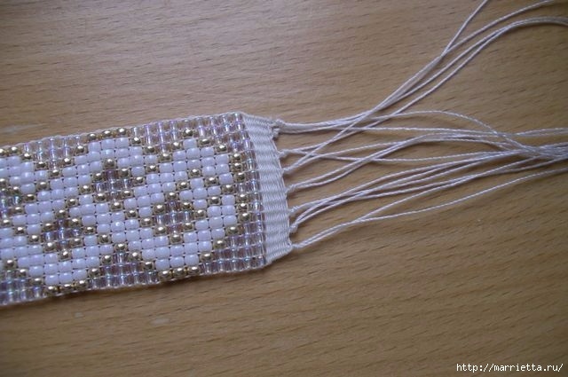 Станок для бисероплетения, сделанный своими руками Станок для бисероплетения, сделанный своими руками