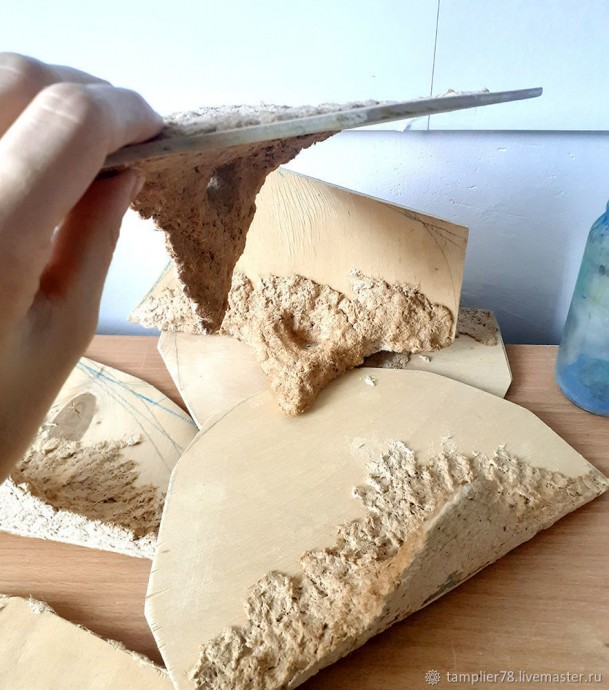 Полки в виде древесных грибов