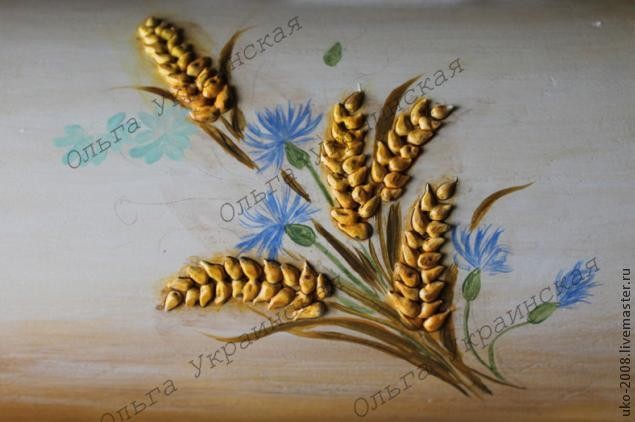 Оформление мини-комода