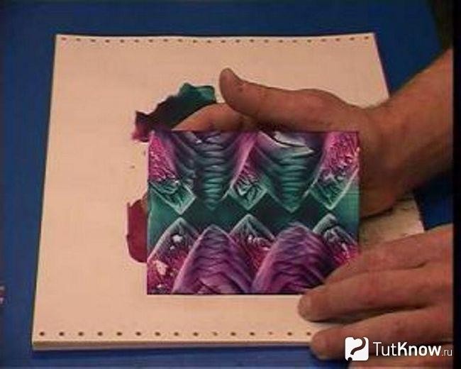 Абстрактная картина в технике энкаустики