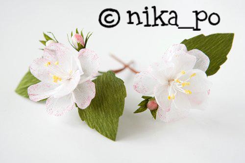 Цветы яблони из креповой бумаги