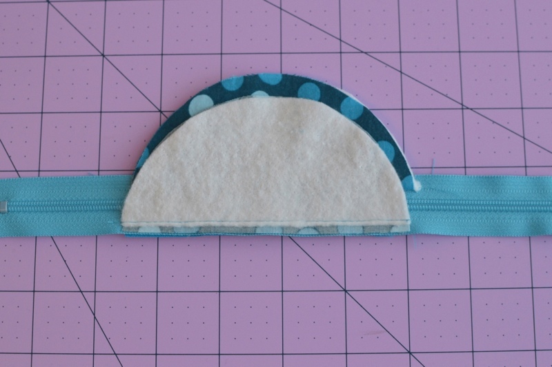 Кармашек для наушников