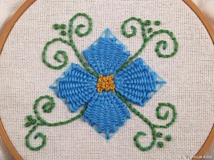 Красивая вышивка, сделанная переплетением нитей: мастер-класс