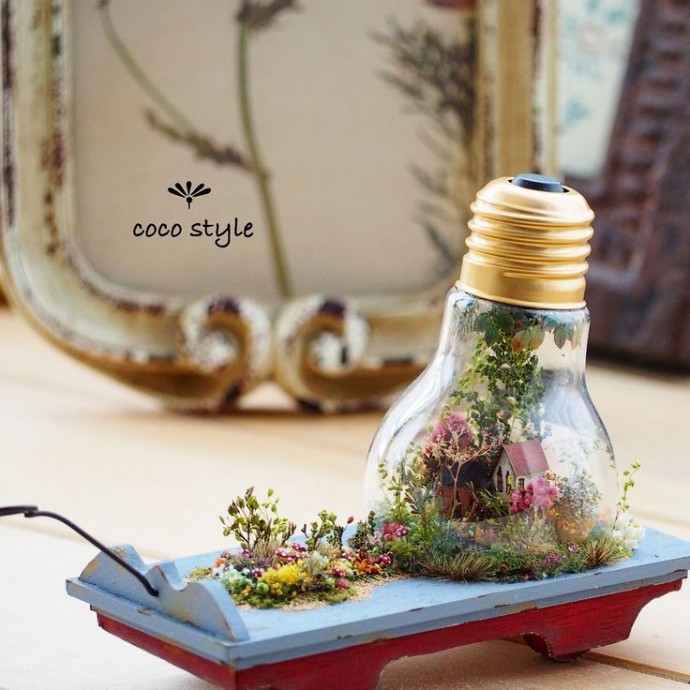 Удивительные миниатюры в лампочках: идеи для творчества