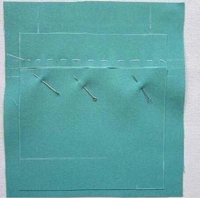 Технология обработки прорезного кармана в рамку с клапаном