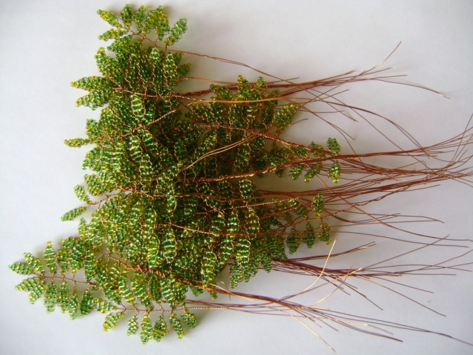 Рябина из бисера: мастер-класс