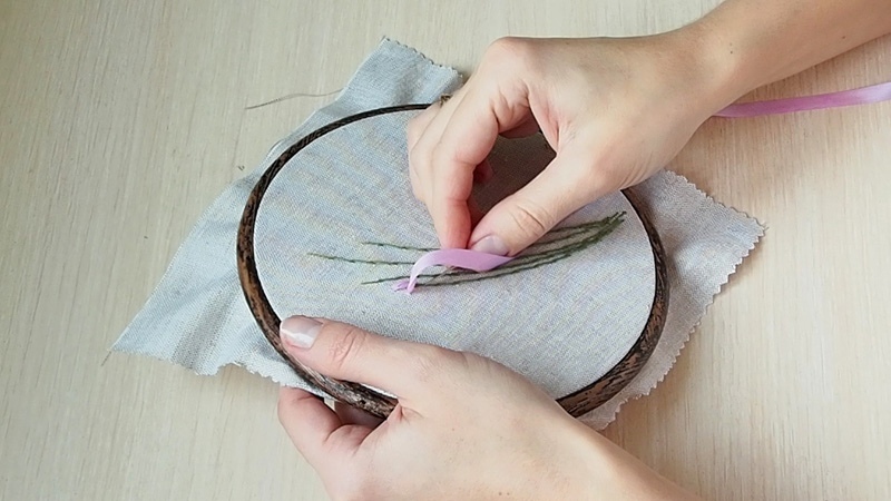 Чудесная вышивка лентами Чудесная вышивка лентами