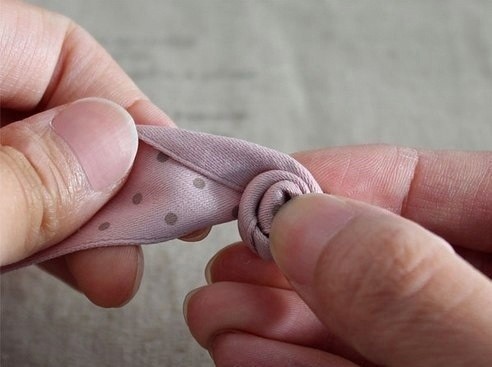 Розочки для заколок