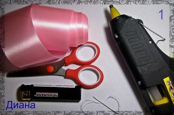 Розы из ленты