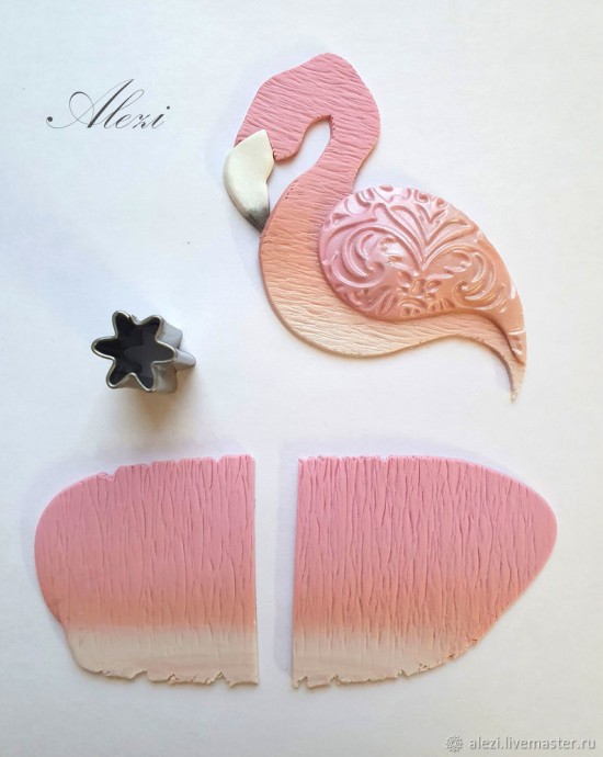 Брошь "Розовый фламинго"