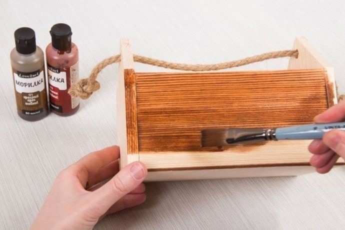 Декор деревянного кашпо