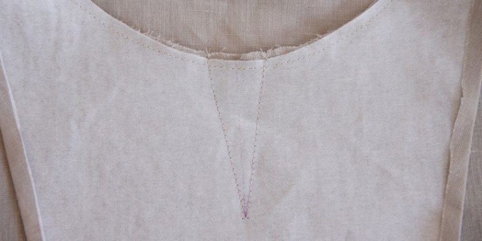 Разрез на горловине: техника шитья Разрез на горловине: техника шитья