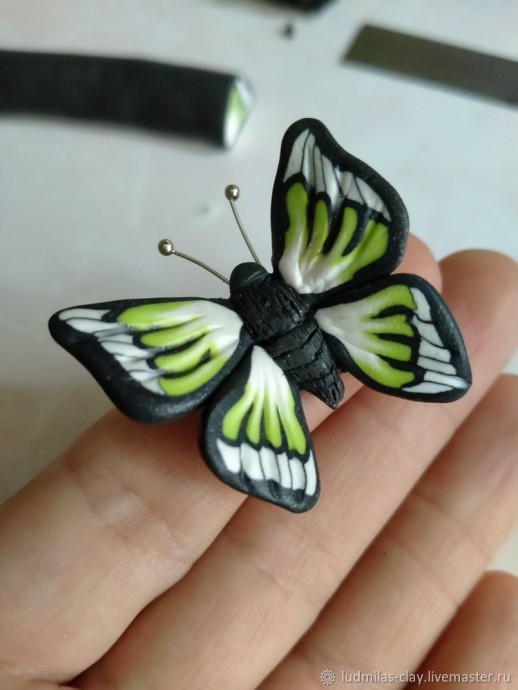 Бабочка из полимерной глины