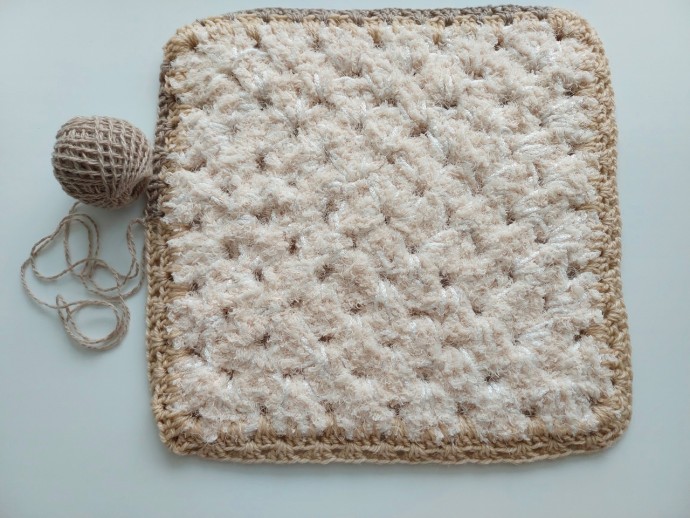 Мягкая сидушка для стула или табурета