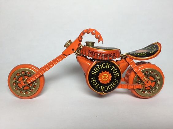 Мототранспорт из жестяных крышек: подборка идей