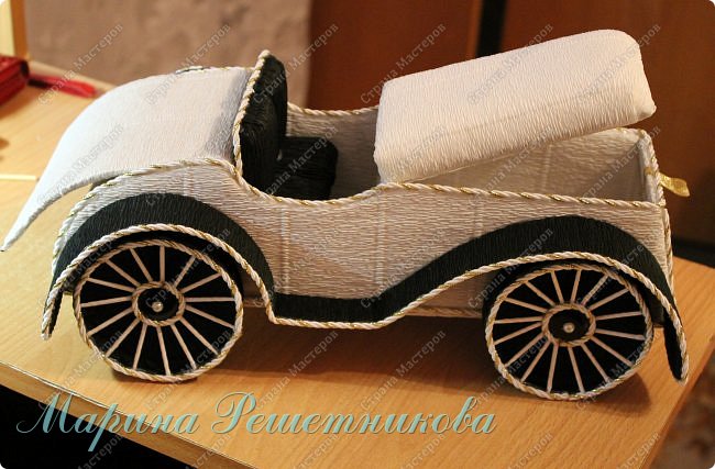 Ретро автомобиль