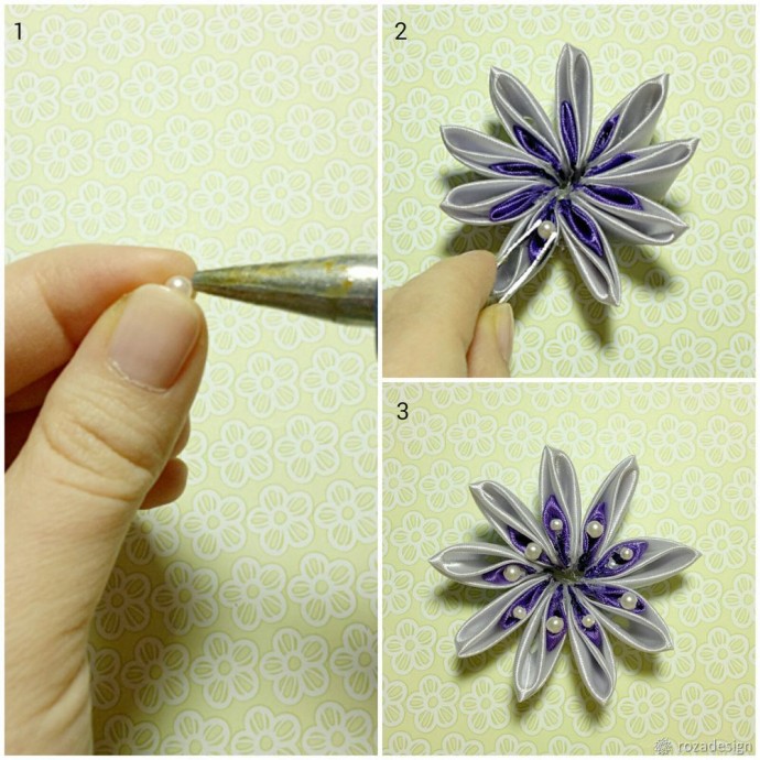 Брошь-цветок канзаши