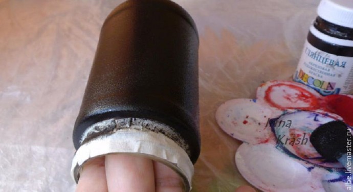 Точечная роспись баночки из-под кофе Точечная роспись баночки из-под кофе