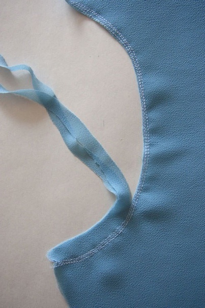 Обработка горловины в изделиях из прозрачных тканей