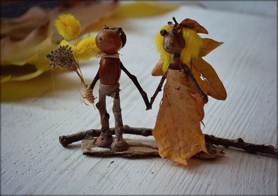 Веселые поделки из желудей