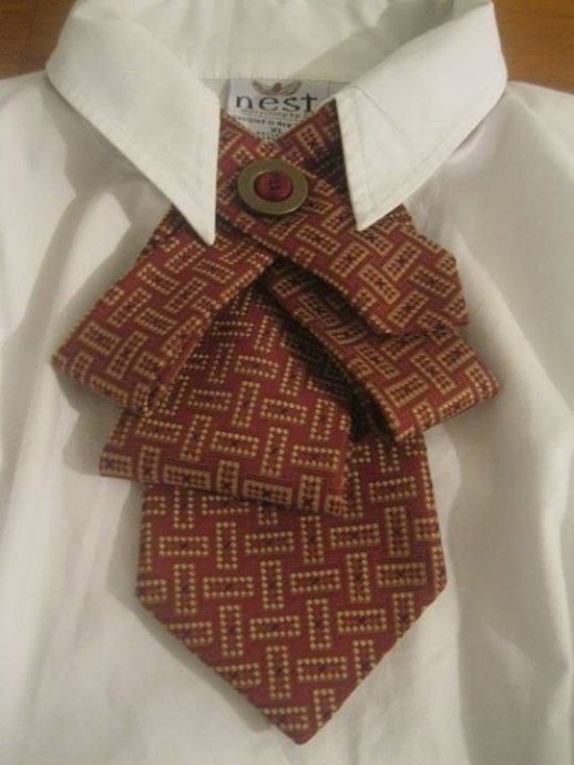 ​Оригинальные идеи применения мужского галстука