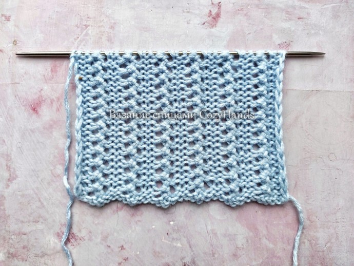 Изящный узор спицами: тонкие косички