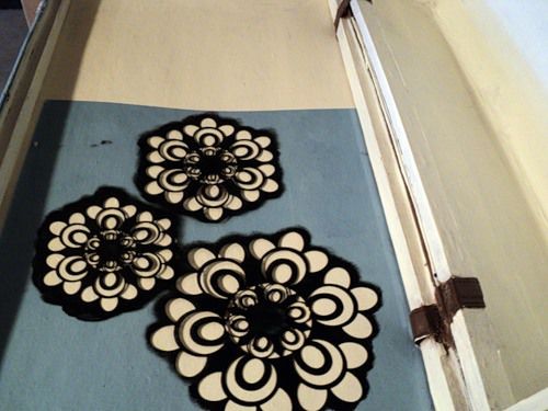 Декорируем старый чемодан