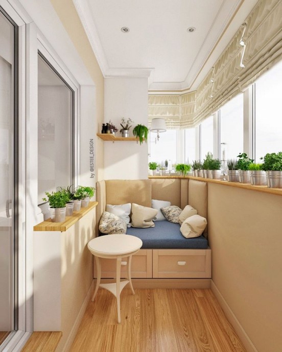 Место для отдыха на балконе или лоджии: идеи с подушками