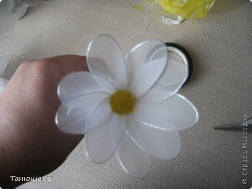 Ромашки из капрона