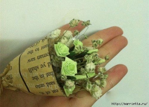 Миниатюрные букетики цветов из бумаги