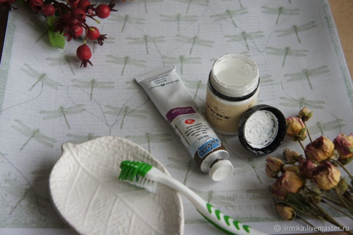 Украшение в винтажном стиле